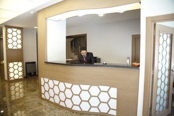 Adana Omur Otel Exterior foto